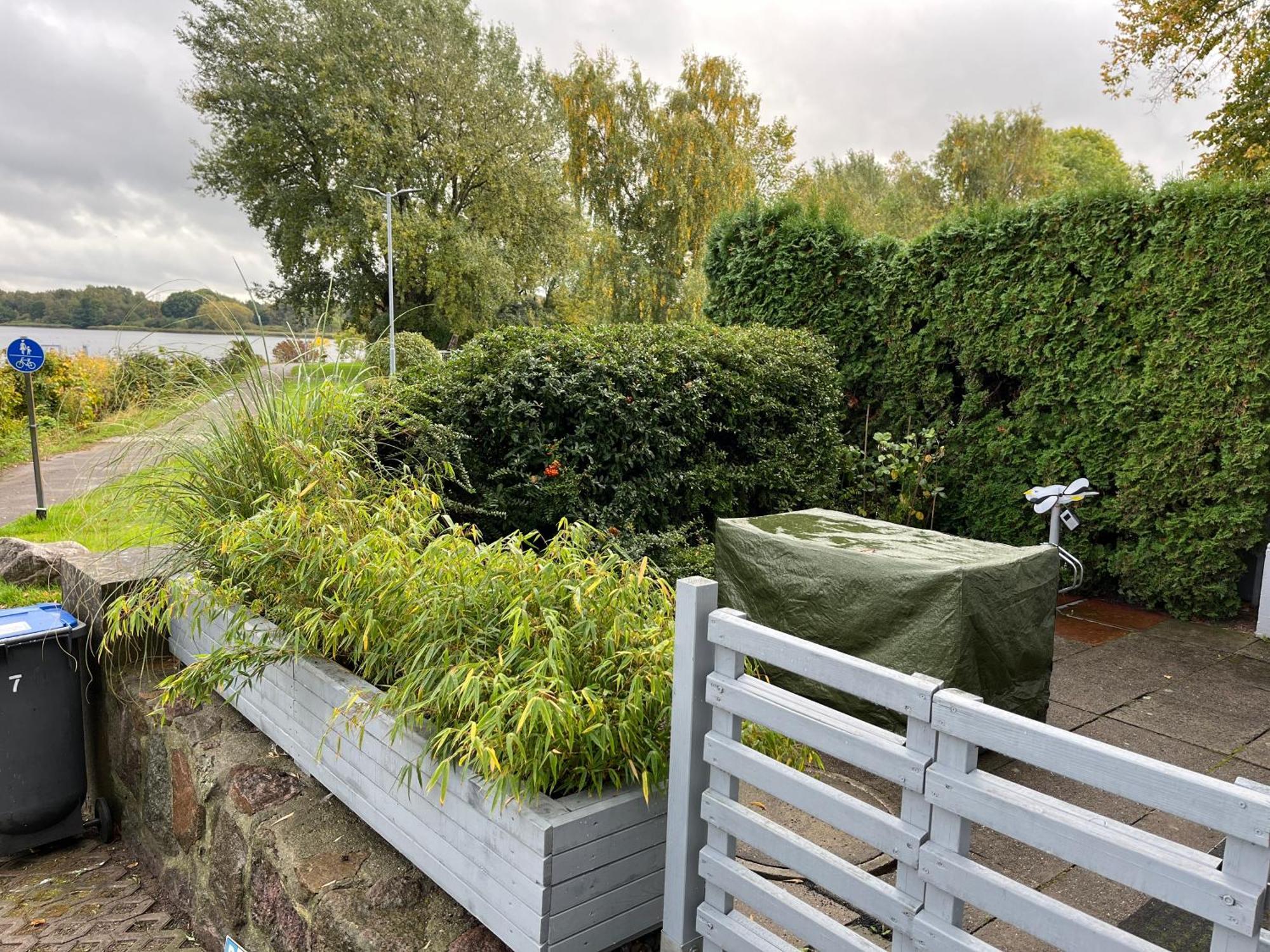 Wohnen Am Seglerhafen Mit Traveblick Im Kontorhaus Viele Extras Lubeck